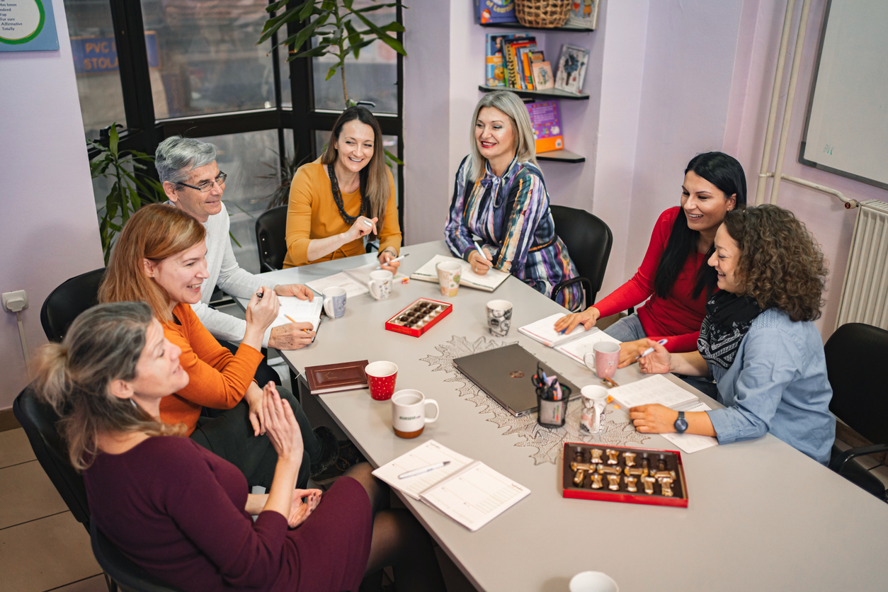 Leaders building trust and alignment through experiential leadership development